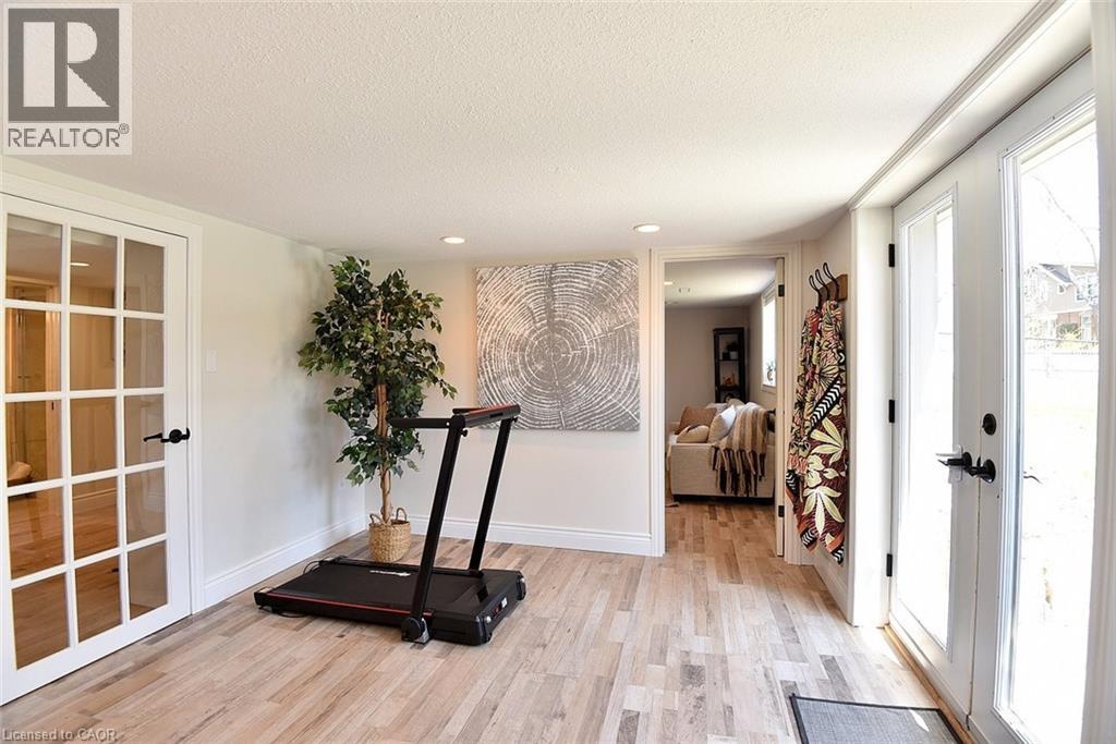 16 Church Street, Waterdown, Ontario  L0R 2H0 - Photo 29 - 40823090