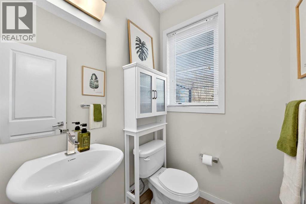 8 Walden Walk Se, Calgary, Alberta  T2X 0Y4 - Photo 17 - A2304343