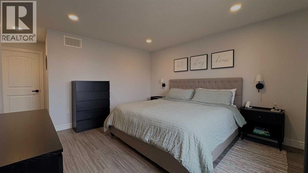 2515 6 Avenue, Wainwright, Alberta  T9W 0B9 - Photo 14 - A2303931