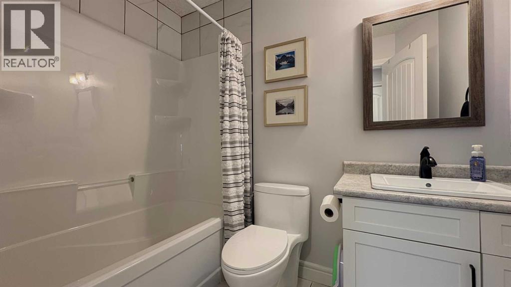 2515 6 Avenue, Wainwright, Alberta  T9W 0B9 - Photo 17 - A2303931