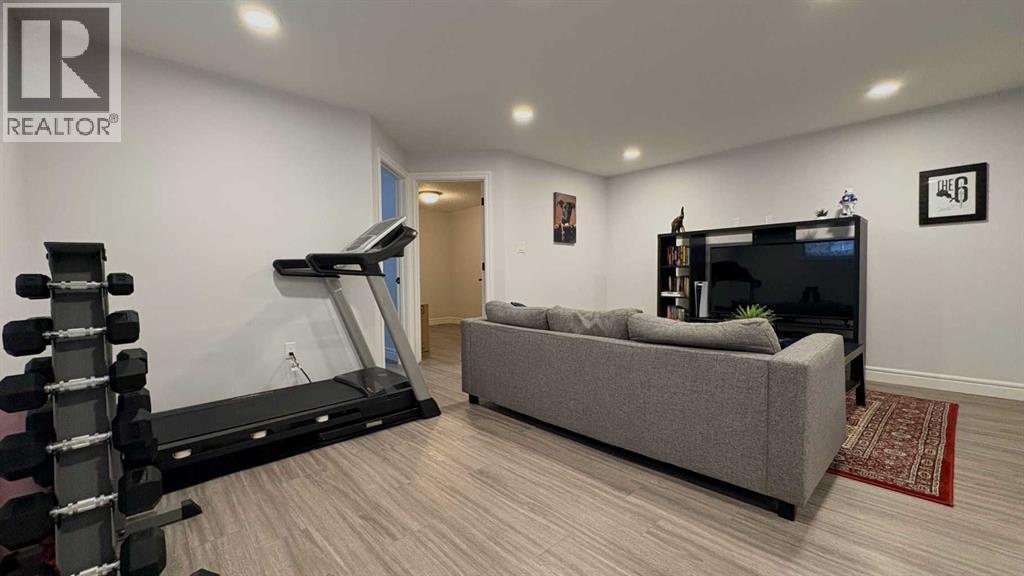 2515 6 Avenue, Wainwright, Alberta  T9W 0B9 - Photo 20 - A2303931