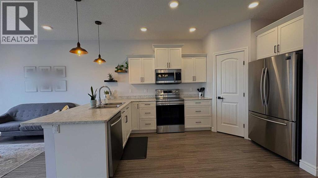 2515 6 Avenue, Wainwright, Alberta  T9W 0B9 - Photo 4 - A2303931