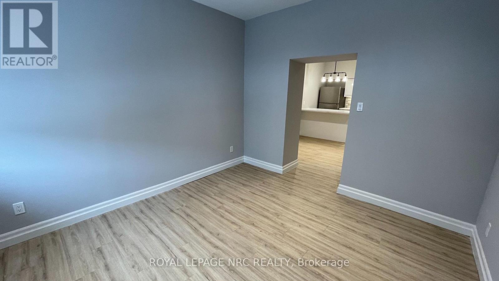 104 - 69 East Main Street, Welland, Ontario  L3B 3W4 - Photo 2 - X13043212