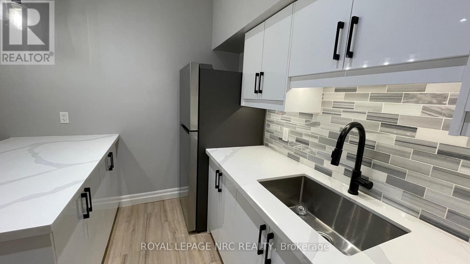 104 - 69 East Main Street, Welland, Ontario  L3B 3W4 - Photo 6 - X13043212