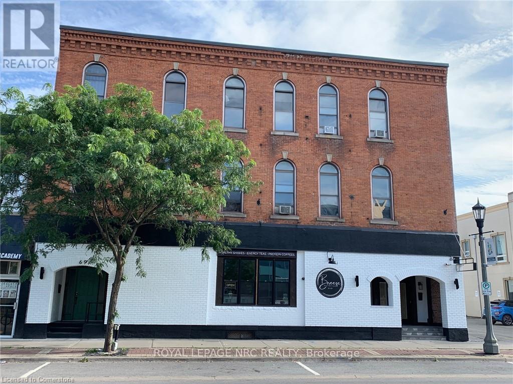 102 - 69 EAST MAIN STREET, Welland, Ontario