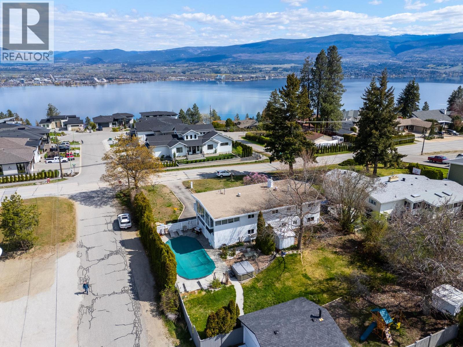 2618 Thacker Drive, West Kelowna, British Columbia  V1Z 1W3 - Photo 47 - 10384821