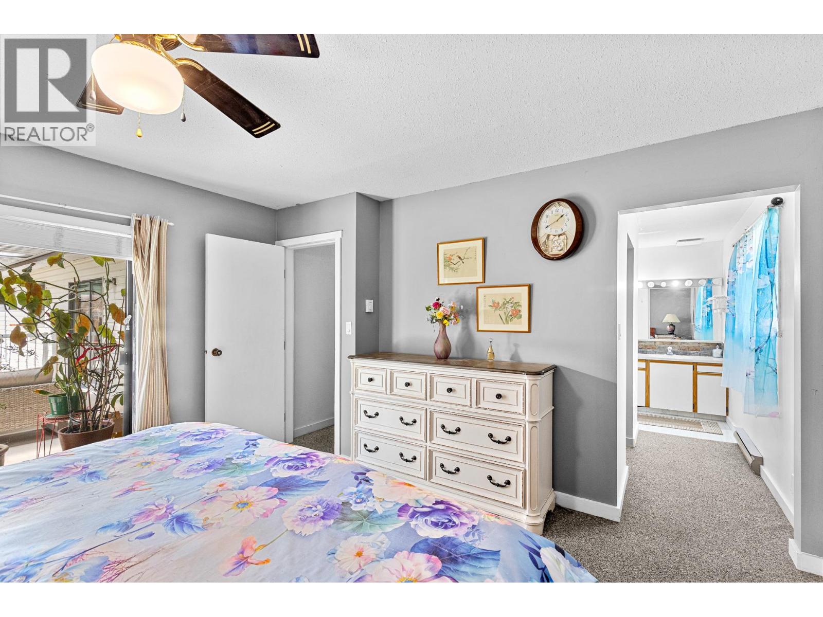 741 Barnaby Road, Kelowna, British Columbia  V1W 4N9 - Photo 12 - 10384804