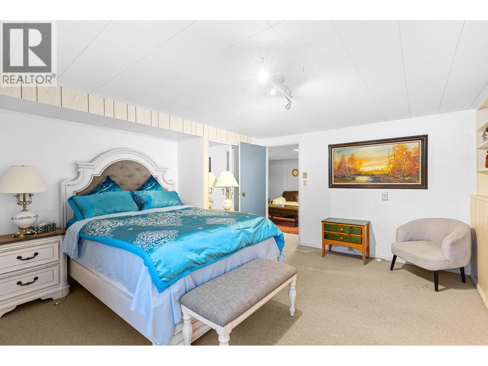 741 Barnaby Road, Kelowna, British Columbia  V1W 4N9 - Photo 22 - 10384804