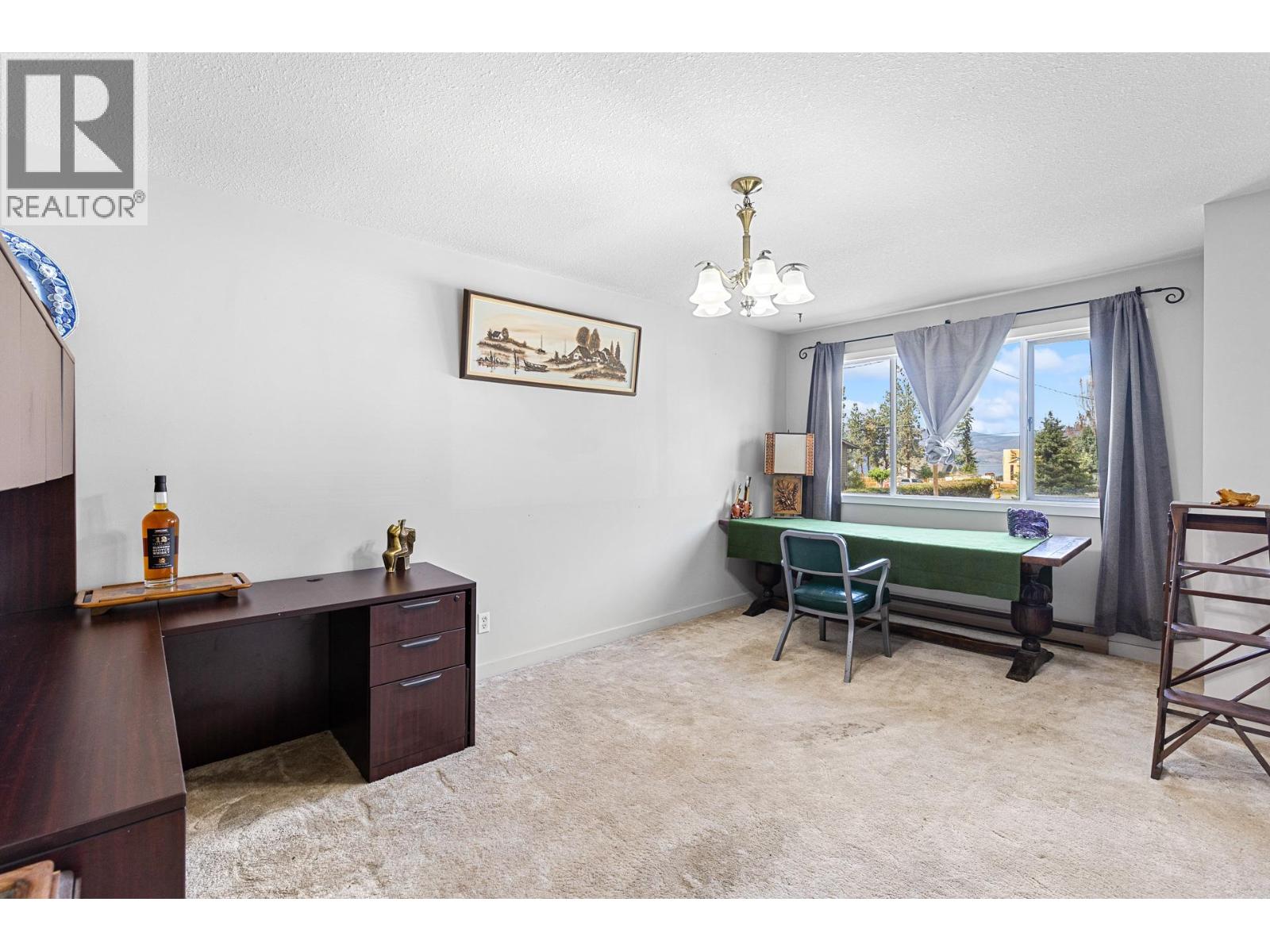 741 Barnaby Road, Kelowna, British Columbia  V1W 4N9 - Photo 30 - 10384804