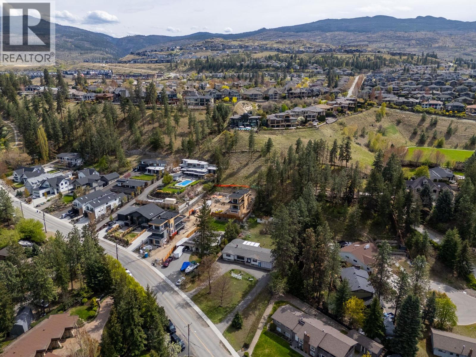 741 Barnaby Road, Kelowna, British Columbia  V1W 4N9 - Photo 41 - 10384804