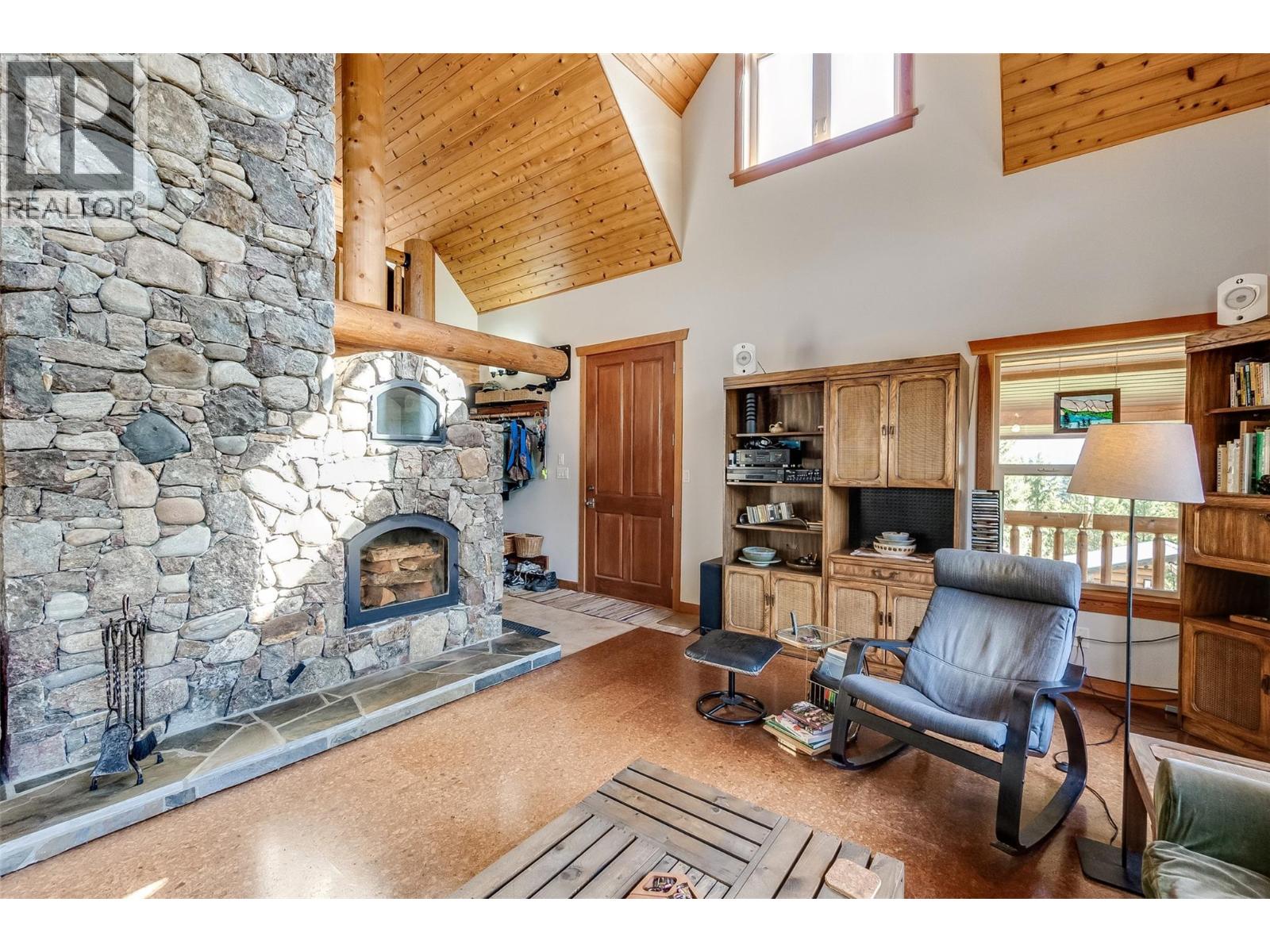 4761 Slocan River Road, Winlaw, British Columbia  V0G 2J0 - Photo 16 - 10384408