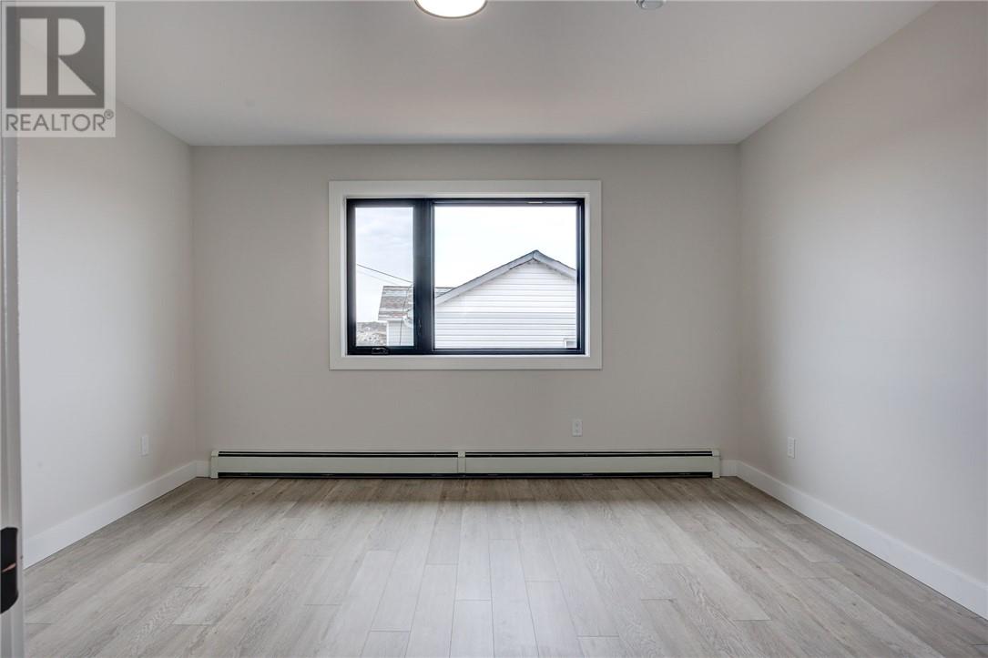 633 Notre Dame Unit# 2, Azilda, Ontario  P0M 1B0 - Photo 12 - 2126339