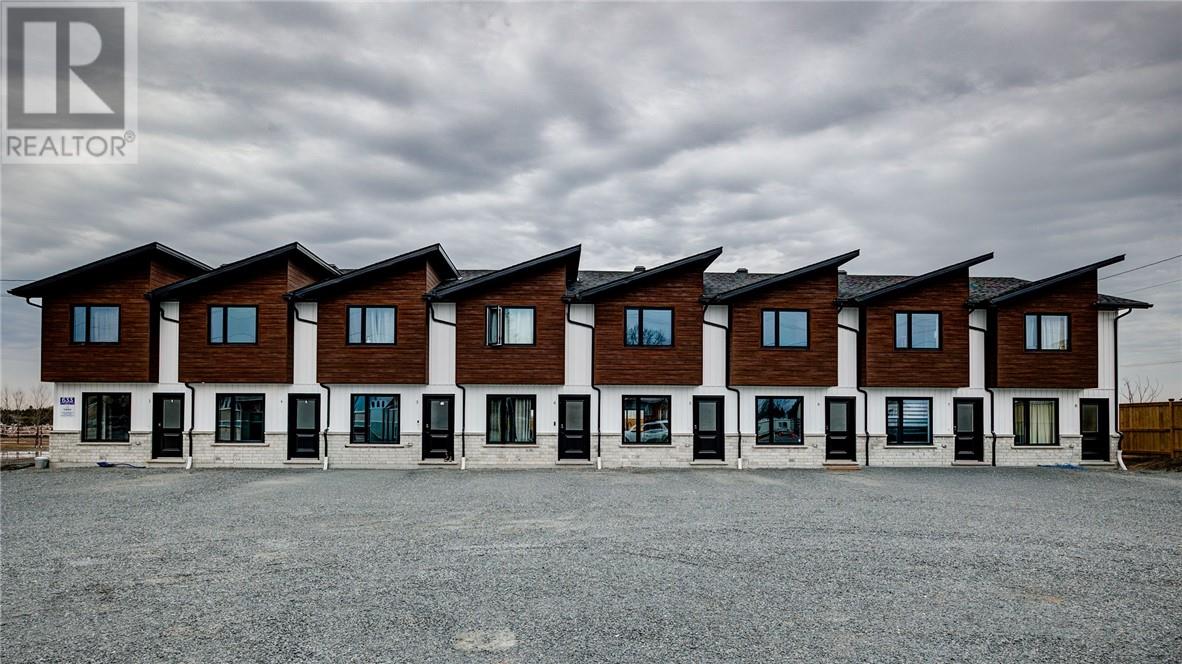 633 Notre Dame Unit# 2, Azilda, Ontario  P0M 1B0 - Photo 17 - 2126339