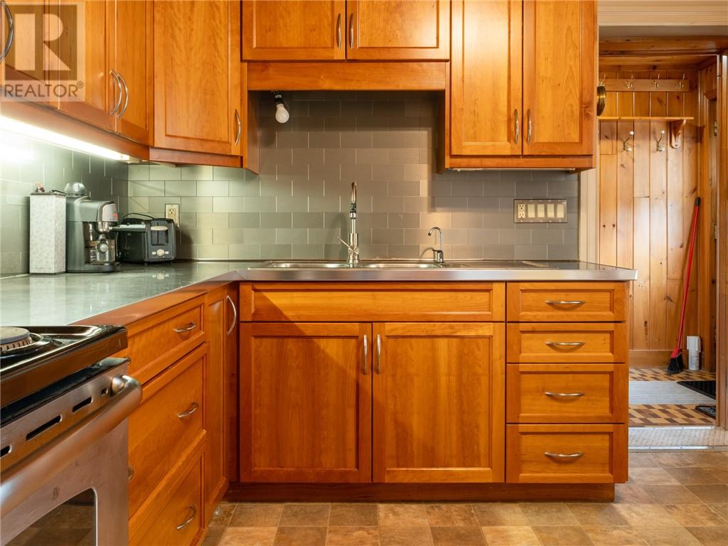 104 Arthur Street, Manitowaning, Ontario  P0P 1N0 - Photo 30 - 2126617