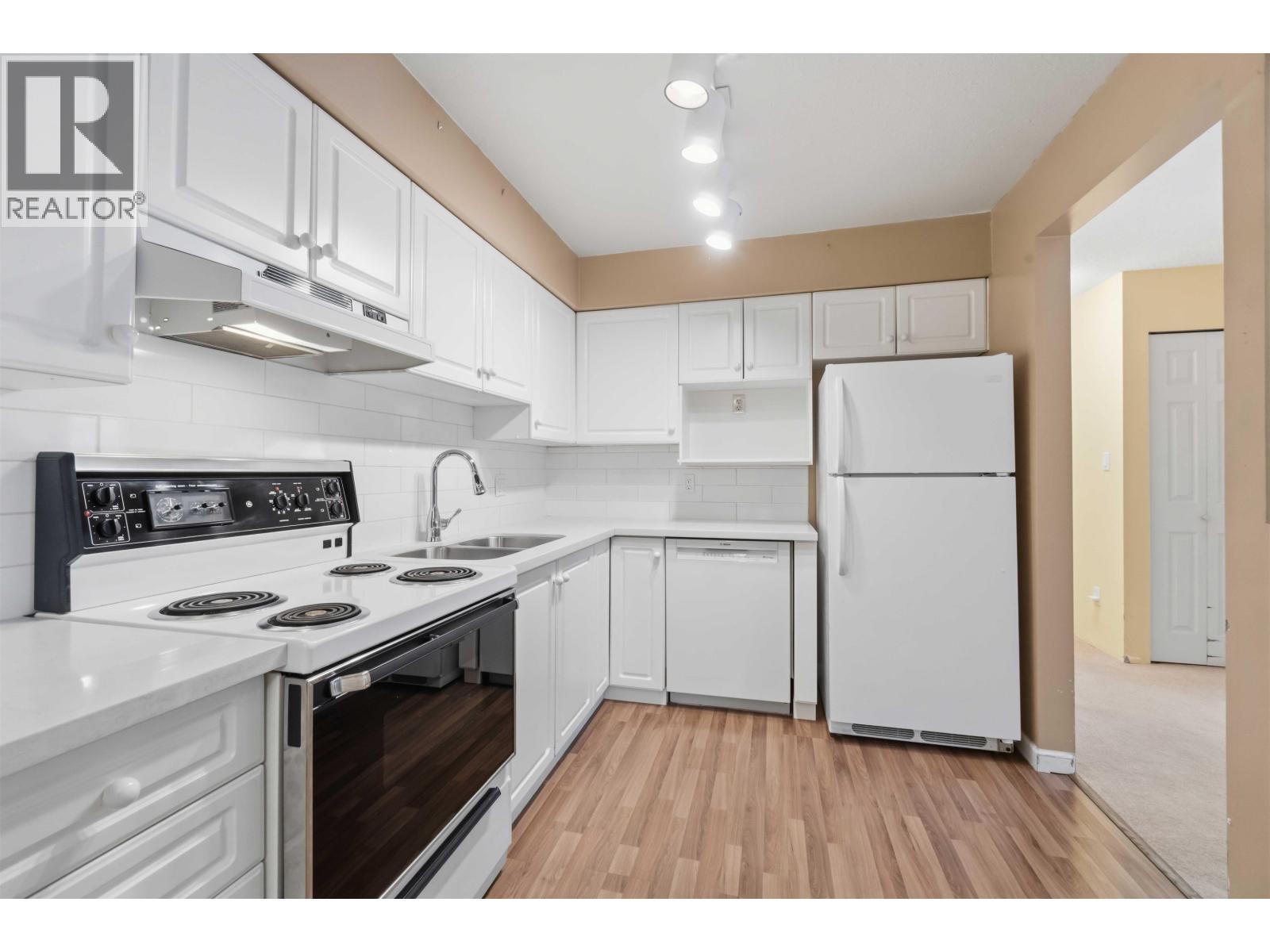 202 1148 Westwood Street, Coquitlam, British Columbia  V3B 4S4 - Photo 10 - R3115655