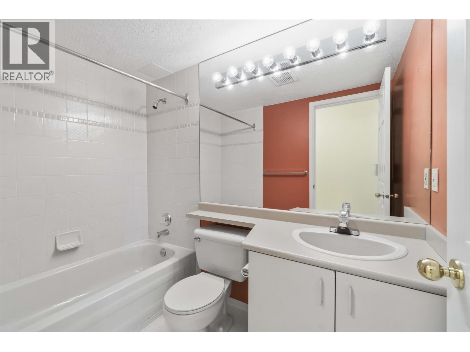 202 1148 Westwood Street, Coquitlam, British Columbia  V3B 4S4 - Photo 14 - R3115655