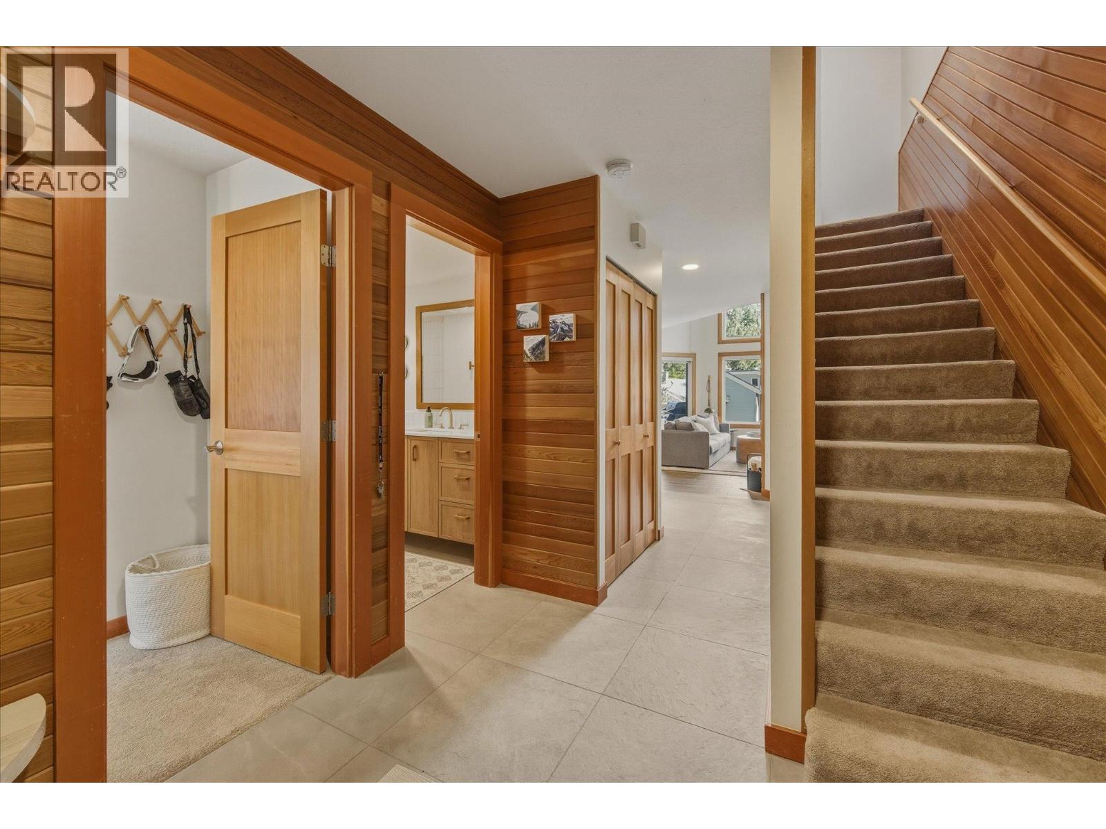 32 6127 Eagle Ridge Crescent, Whistler, British Columbia  V8E 0W7 - Photo 11 - R3115659