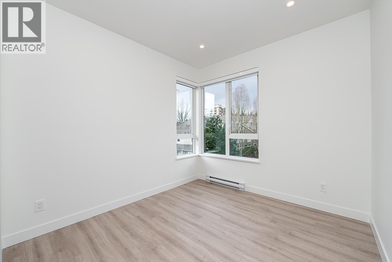 210 7161 17th Avenue, Burnaby, British Columbia  V3N 0K1 - Photo 24 - R3115674