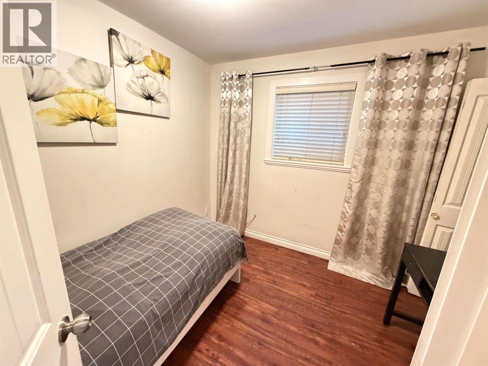 7332 1st Street, Burnaby, British Columbia  V3N 3S8 - Photo 11 - R3115671