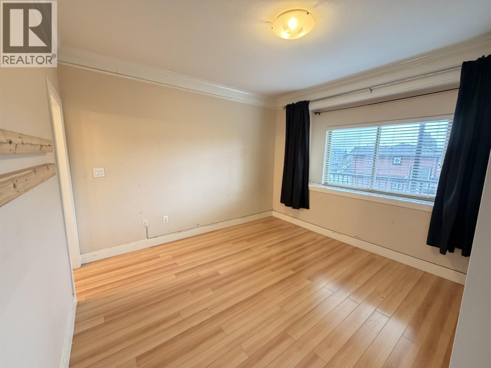 7332 1st Street, Burnaby, British Columbia  V3N 3S8 - Photo 17 - R3115671