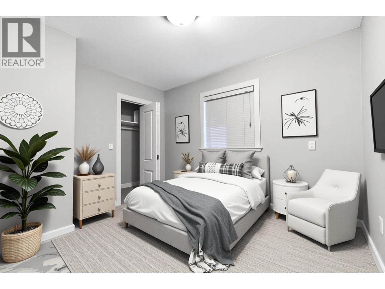 7332 1st Street, Burnaby, British Columbia  V3N 3S8 - Photo 27 - R3115671