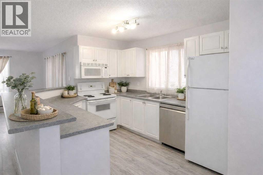 1301, 12a Ironside Street, Red Deer, Alberta  T4R 3R6 - Photo 4 - A2290176