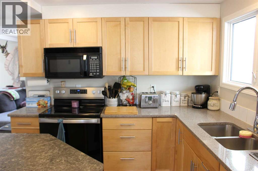 1607 23 Avenue, Coaldale, Alberta  T1M 1E2 - Photo 6 - A2300088