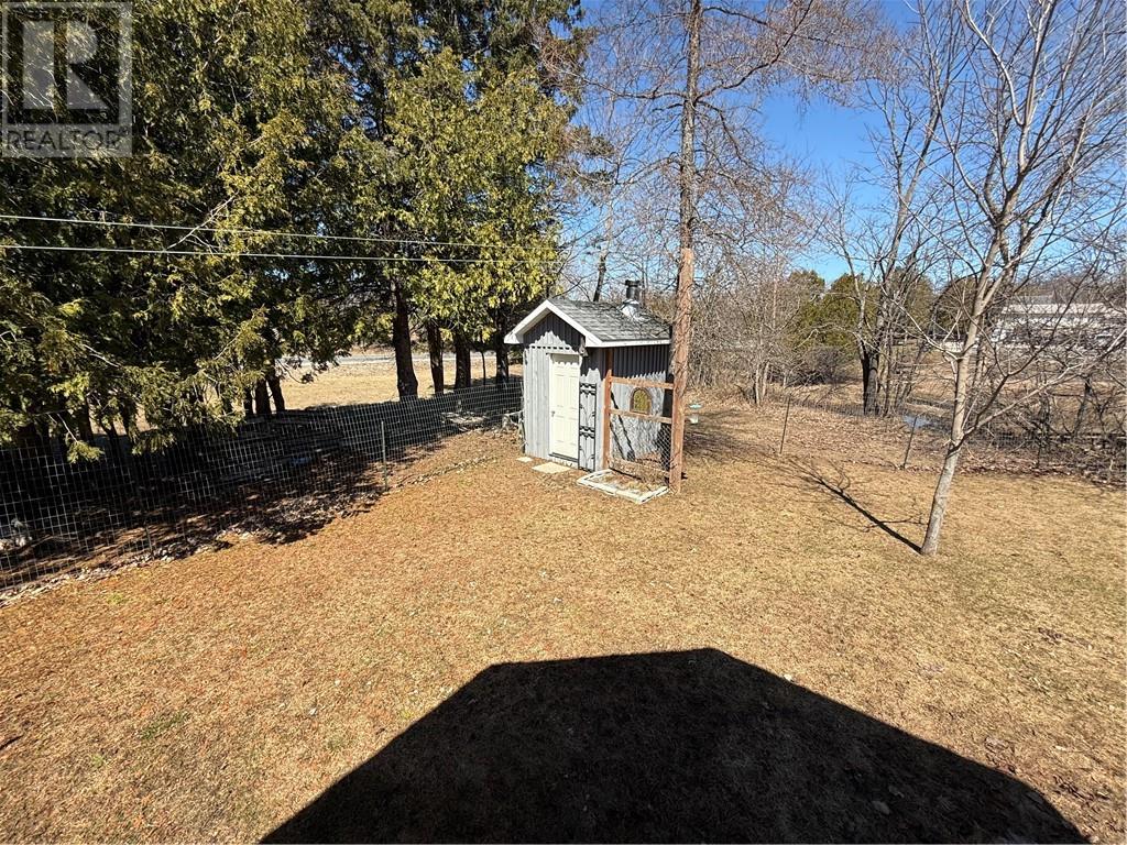 128 Hwy 540b, Gore Bay, Ontario  P0P 1H0 - Photo 19 - 2127307