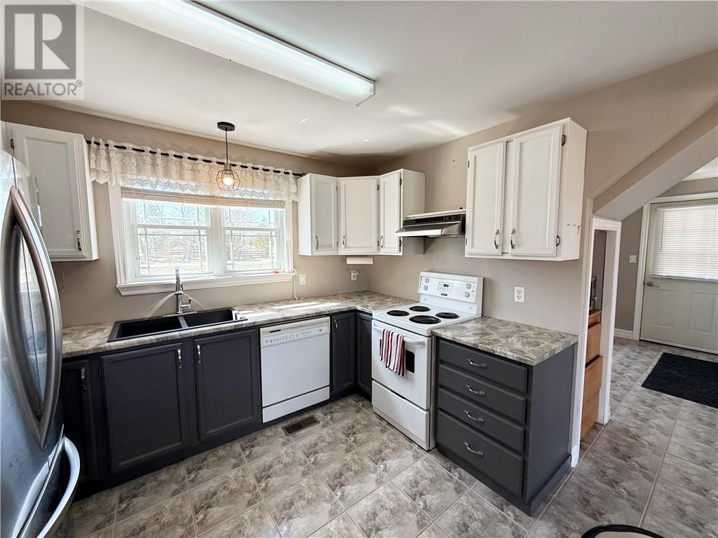 128 Hwy 540b, Gore Bay, Ontario  P0P 1H0 - Photo 5 - 2127307