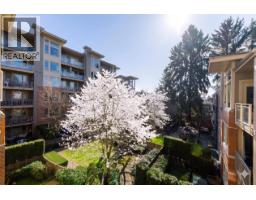 311 159 W 22ND STREET, North Vancouver, British Columbia