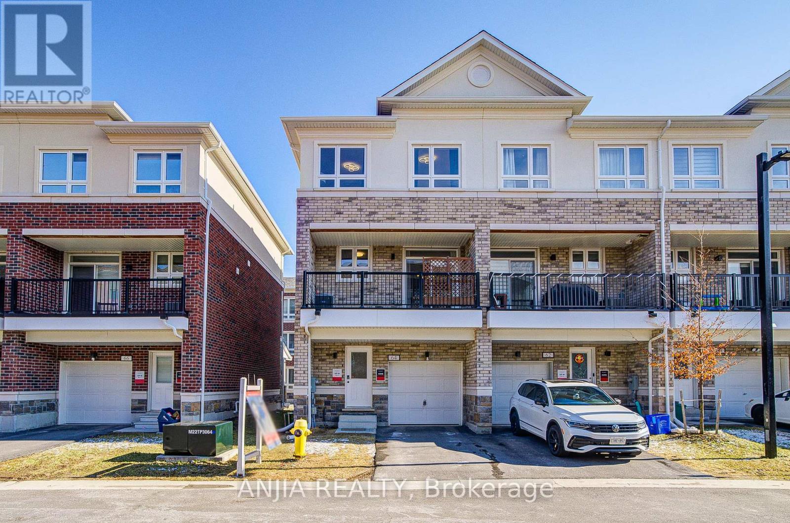 64 Chicago Lane, Markham, Ontario  L6E 2C1 - Photo 2 - N13042914