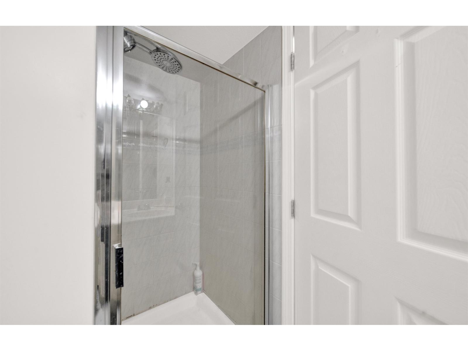 102 9765 140 Street, Surrey, British Columbia  V3T 5S5 - Photo 10 - R3115022