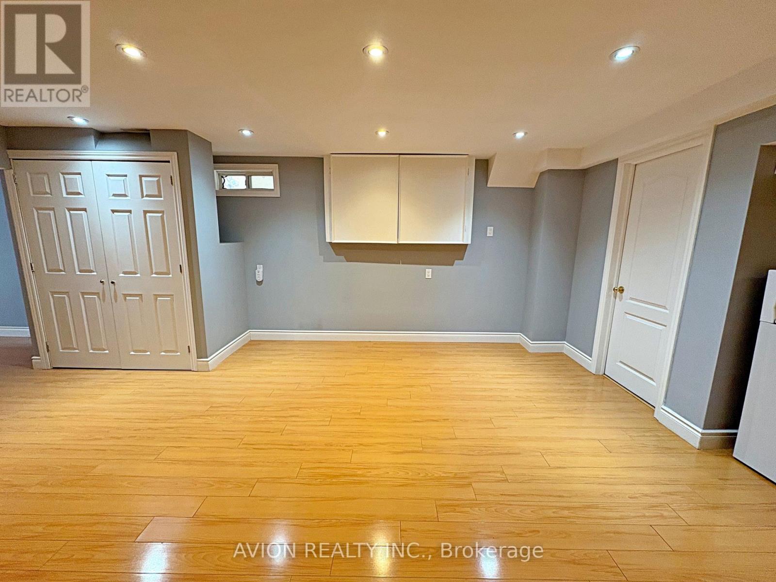 Lower - 91 Ridgeway Court, Vaughan, Ontario  L6A 2R5 - Photo 6 - N13043208