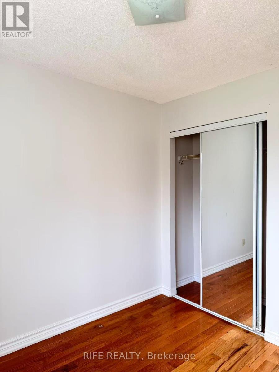 # Back Unit - 395 Loretta Crescent, Whitchurch-Stouffville, Ontario  L4A 7G3 - Photo 13 - N13043216