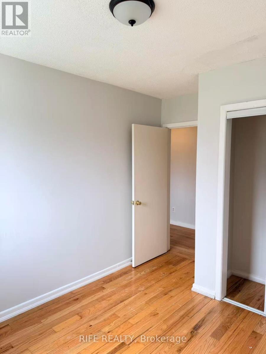 # Back Unit - 395 Loretta Crescent, Whitchurch-Stouffville, Ontario  L4A 7G3 - Photo 14 - N13043216