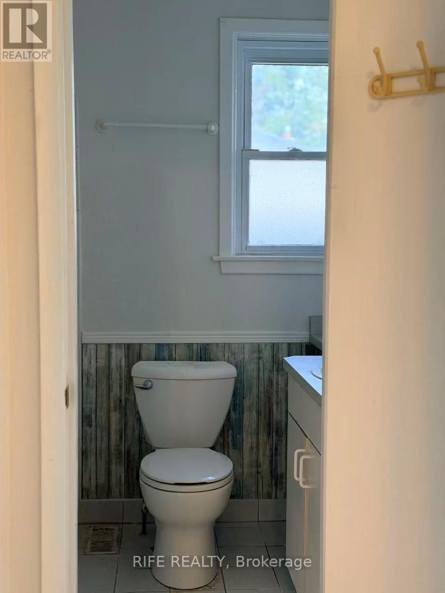 # Back Unit - 395 Loretta Crescent, Whitchurch-Stouffville, Ontario  L4A 7G3 - Photo 15 - N13043216