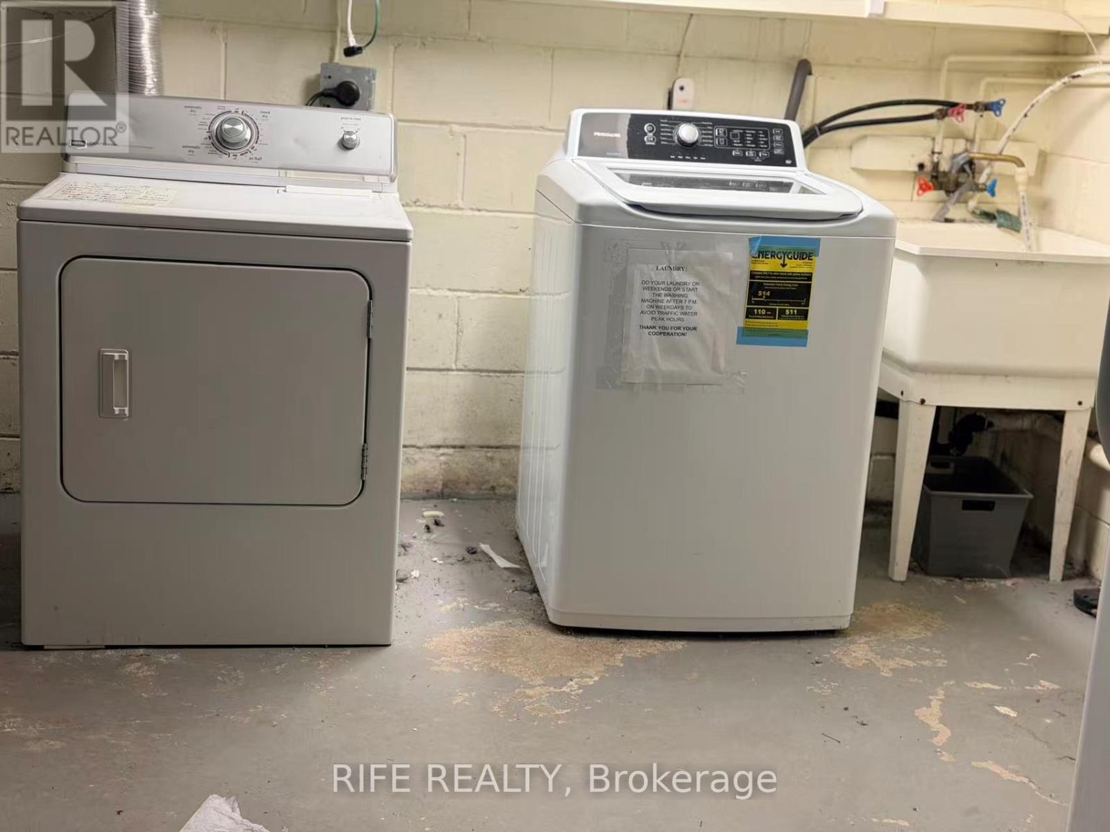 # Back Unit - 395 Loretta Crescent, Whitchurch-Stouffville, Ontario  L4A 7G3 - Photo 17 - N13043216