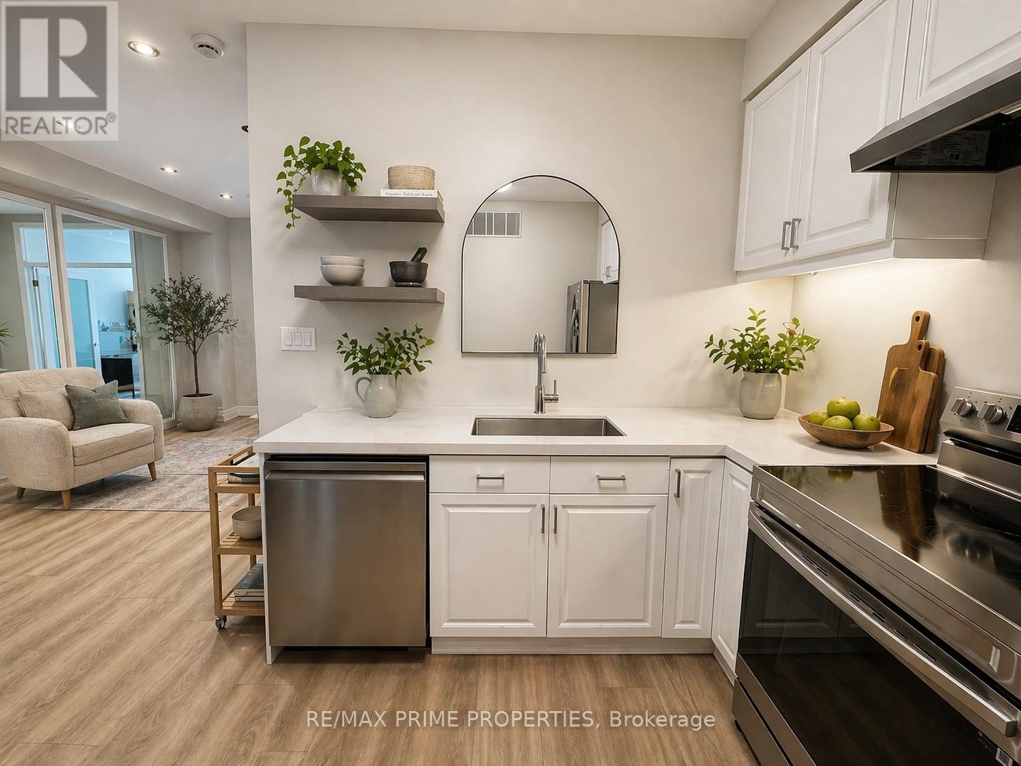 Main - 2929 Bur Oak Avenue, Markham, Ontario  L6B 1E6 - Photo 8 - N13043248