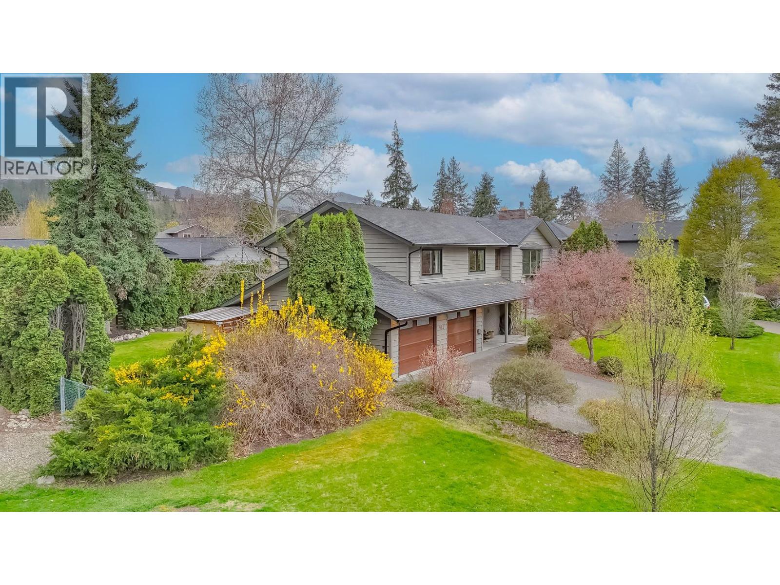 855 Coronado Crescent, Kelowna, British Columbia