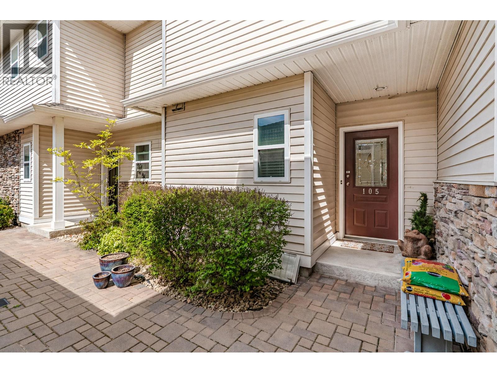 4049 Lakeshore Drive Unit# 105, Kelowna, British Columbia  V1W 1V7 - Photo 3 - 10384622