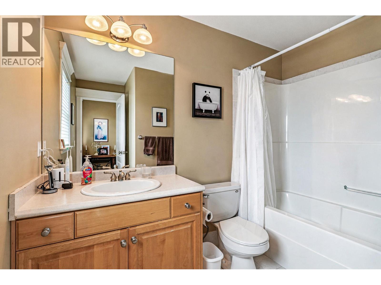 4049 Lakeshore Drive Unit# 105, Kelowna, British Columbia  V1W 1V7 - Photo 23 - 10384622