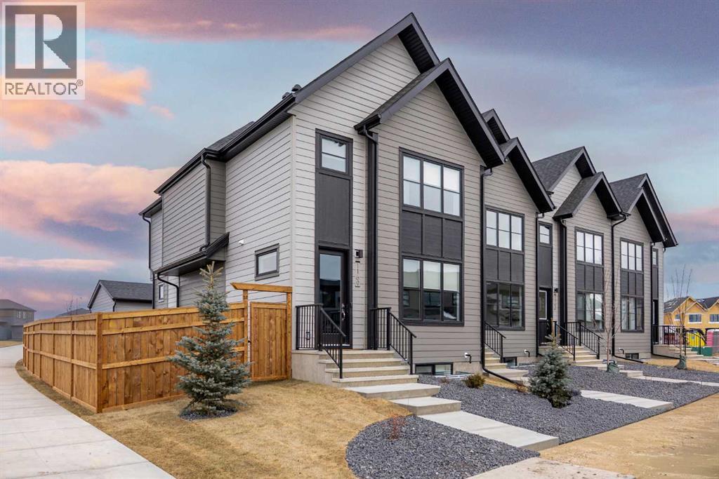 1061 Sailfin Heath, Rural Rocky View County, Alberta