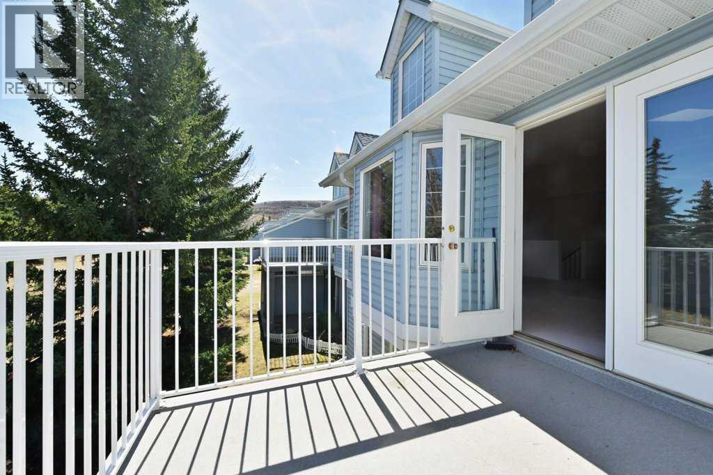 184 Valley Ridge Heights Nw, Calgary, Alberta  T3B 5T3 - Photo 18 - A2303638