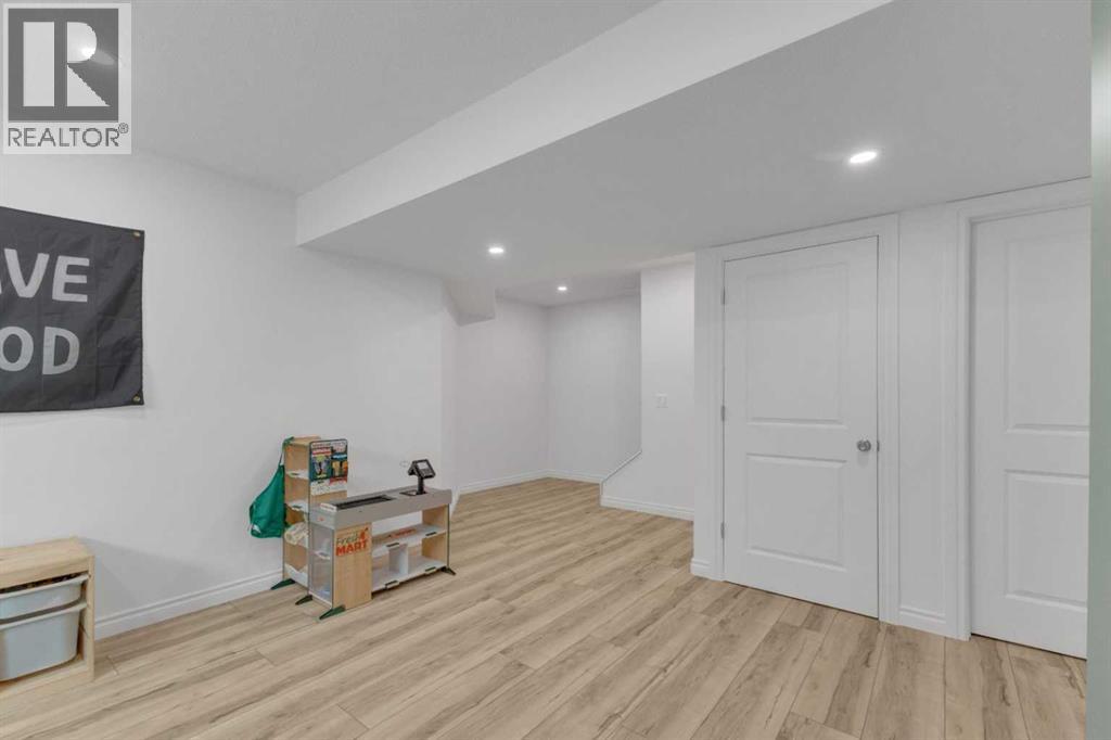 26 Cole Way, Sylvan Lake, Alberta  T4S 0L6 - Photo 23 - A2304029