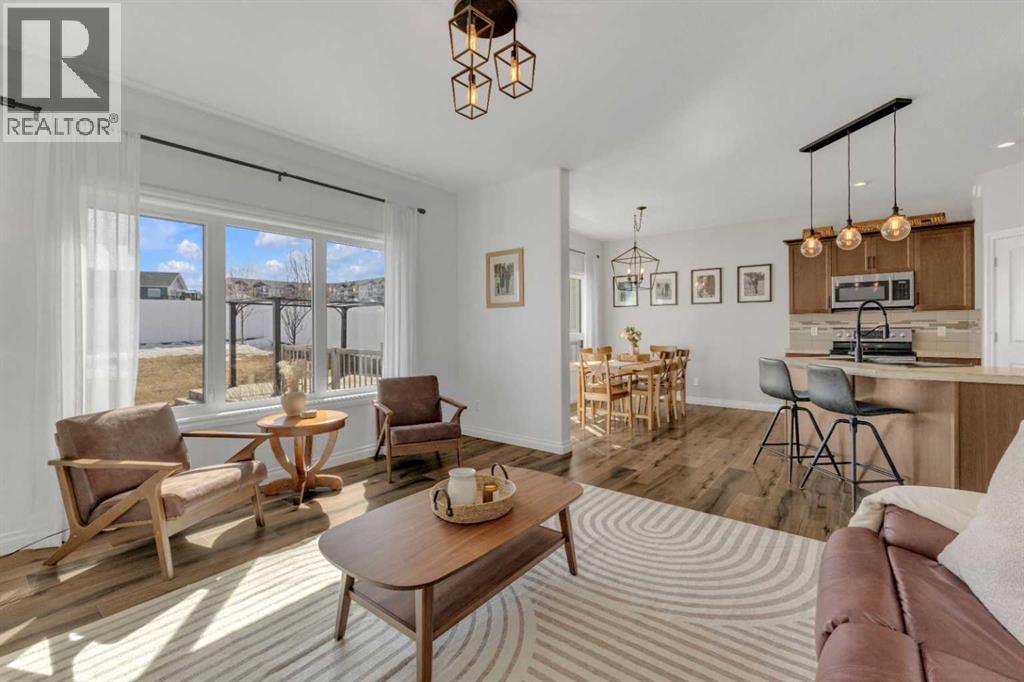 26 Cole Way, Sylvan Lake, Alberta  T4S 0L6 - Photo 5 - A2304029