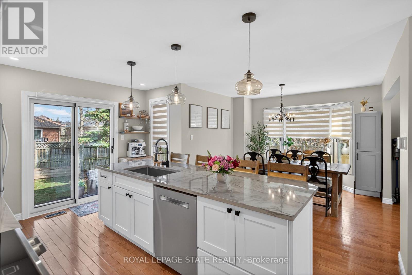 1151 Campbell Court, Burlington, Ontario  L7S 1Z7 - Photo 14 - W13043188