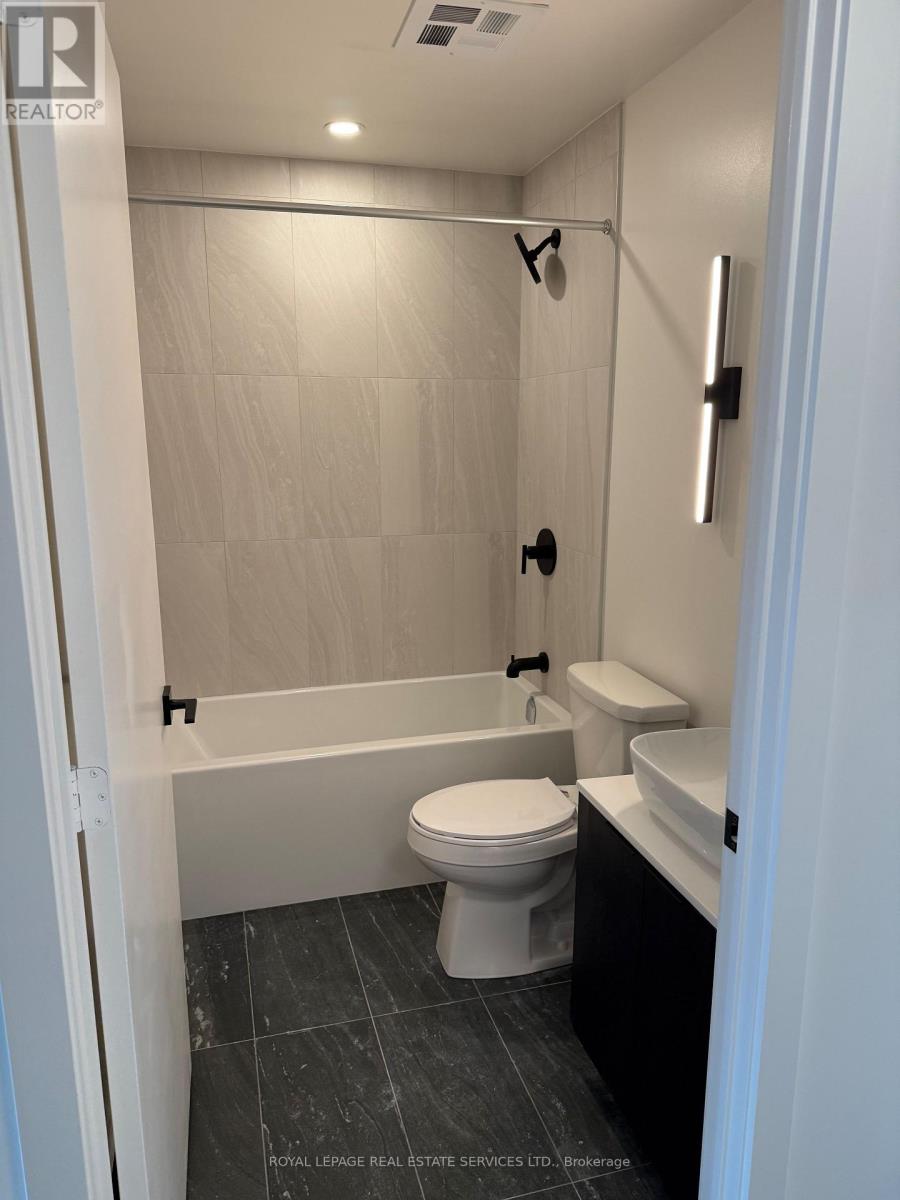 1206 - 1185 Dupont Street, Toronto, Ontario  M6H 0G5 - Photo 16 - W13043244