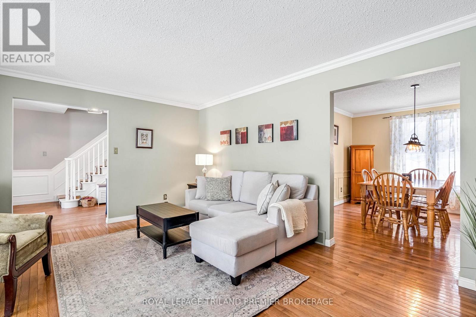 31 Foxcroft Crescent, London South, Ontario  N6K 3A3 - Photo 8 - X13037912