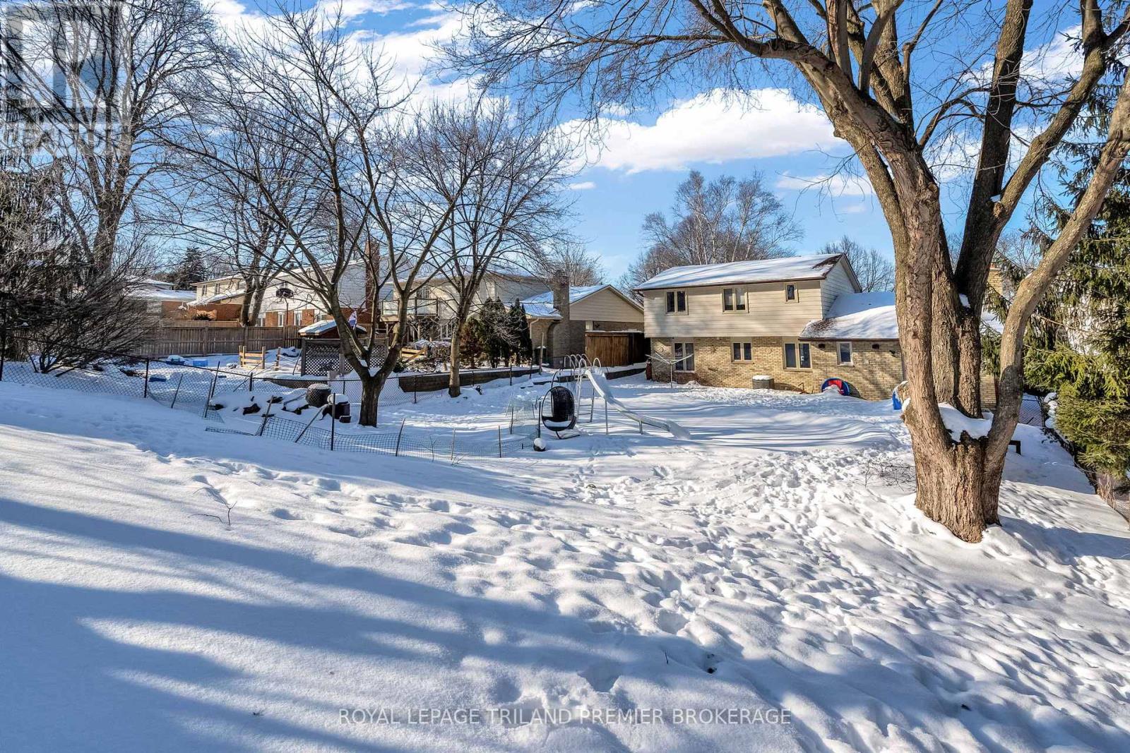 31 Foxcroft Crescent, London South, Ontario  N6K 3A3 - Photo 46 - X13037912