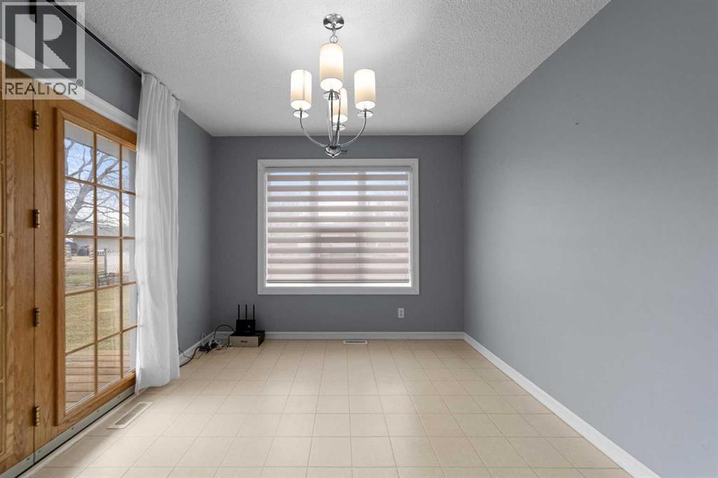 5114 48 Street, Strome, Alberta  T0B 4H0 - Photo 5 - A2305061